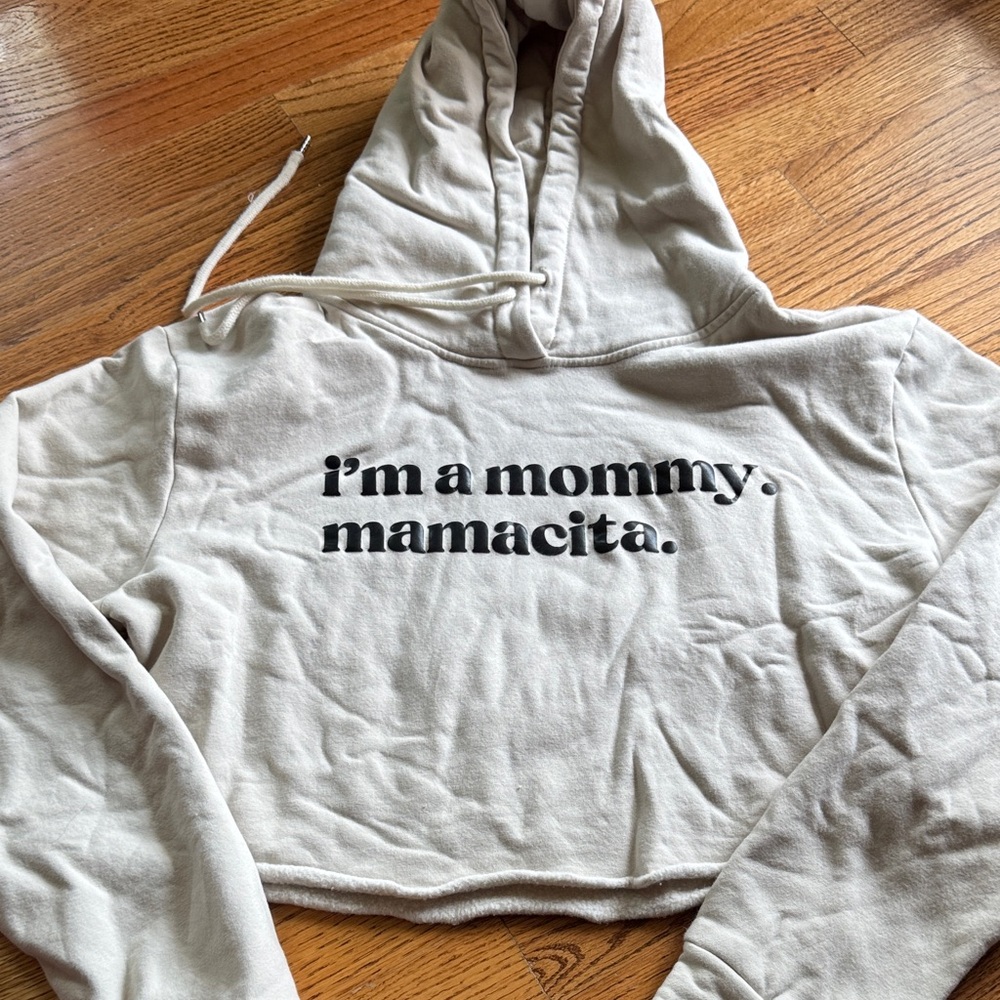 Women’s Cropped Hoodie Mamacita